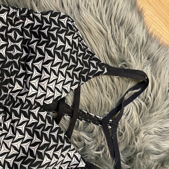 NWOT Victoria Sport - Sports Bra - Small - Sexy - Picture 3 of 8